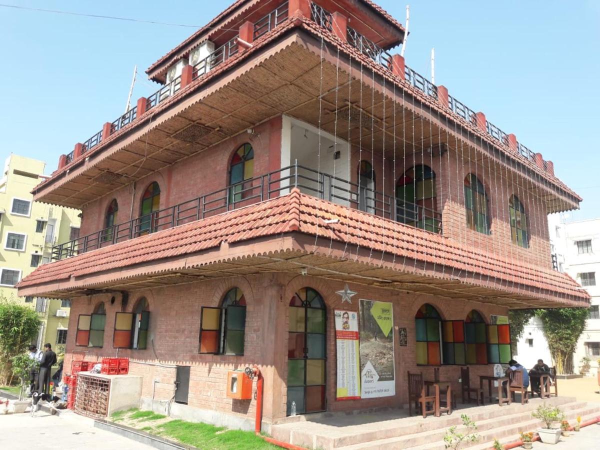 Готель Panthashala Santiniketan Sri Niketan Екстер'єр фото